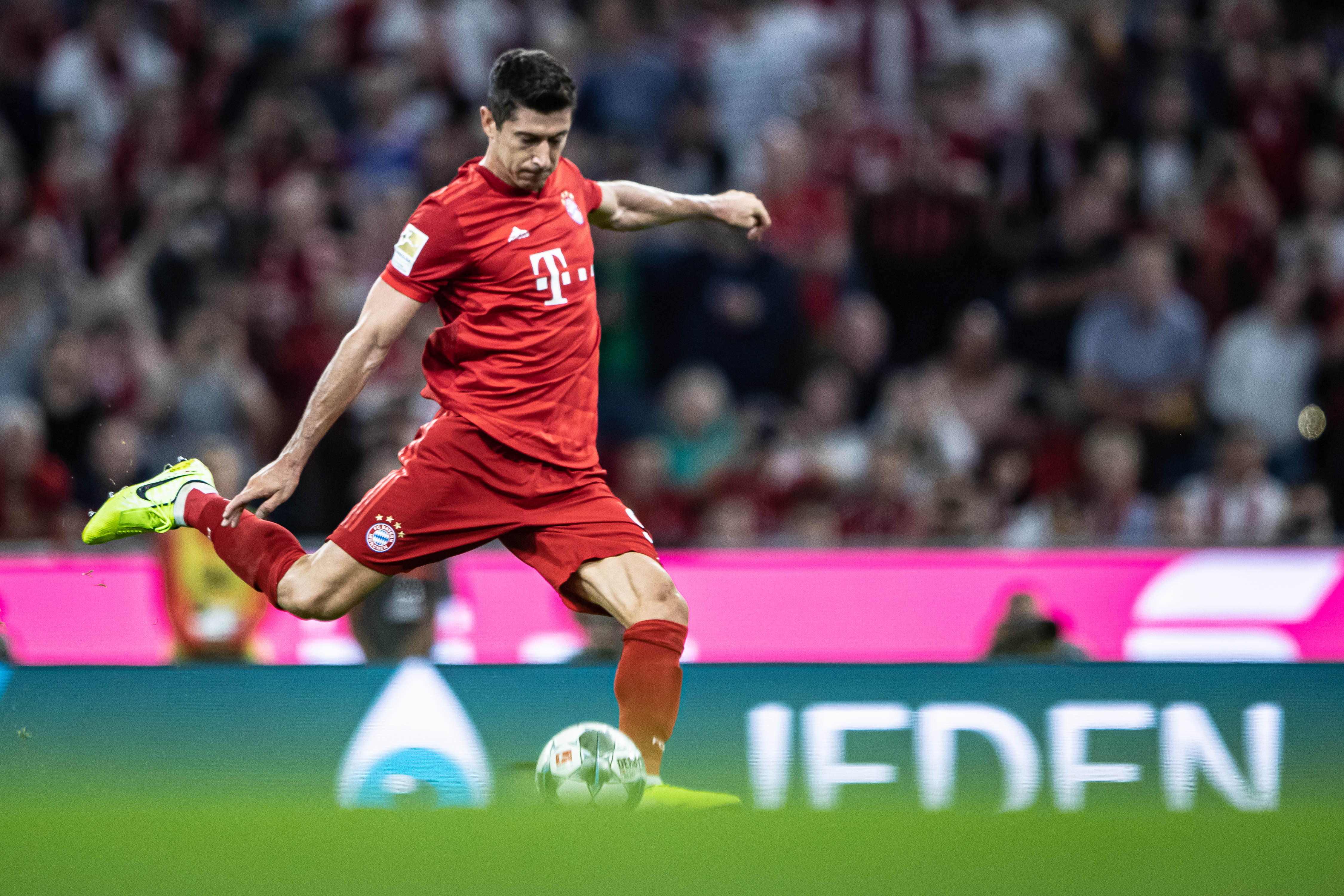 马塞洛：防梅西很难，到今天我还在找答案；和皮克一直是朋友