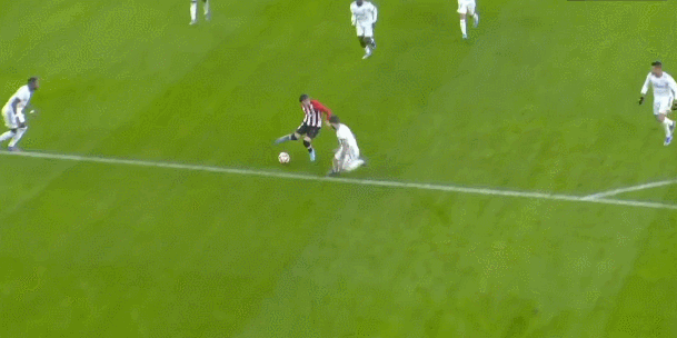 记者：拜仁、曼联有意巴莱巴，球员更希望留英超加盟红魔